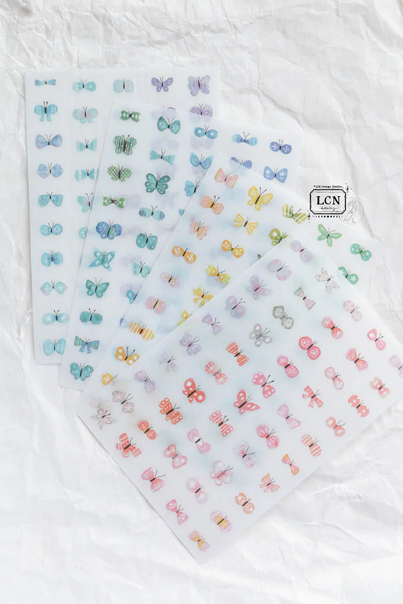Four sheets of transfer stickers in various colors! Decorate your pages with colorful butterflies to give it the extra touch it needs!
Size: 10cmx15cm