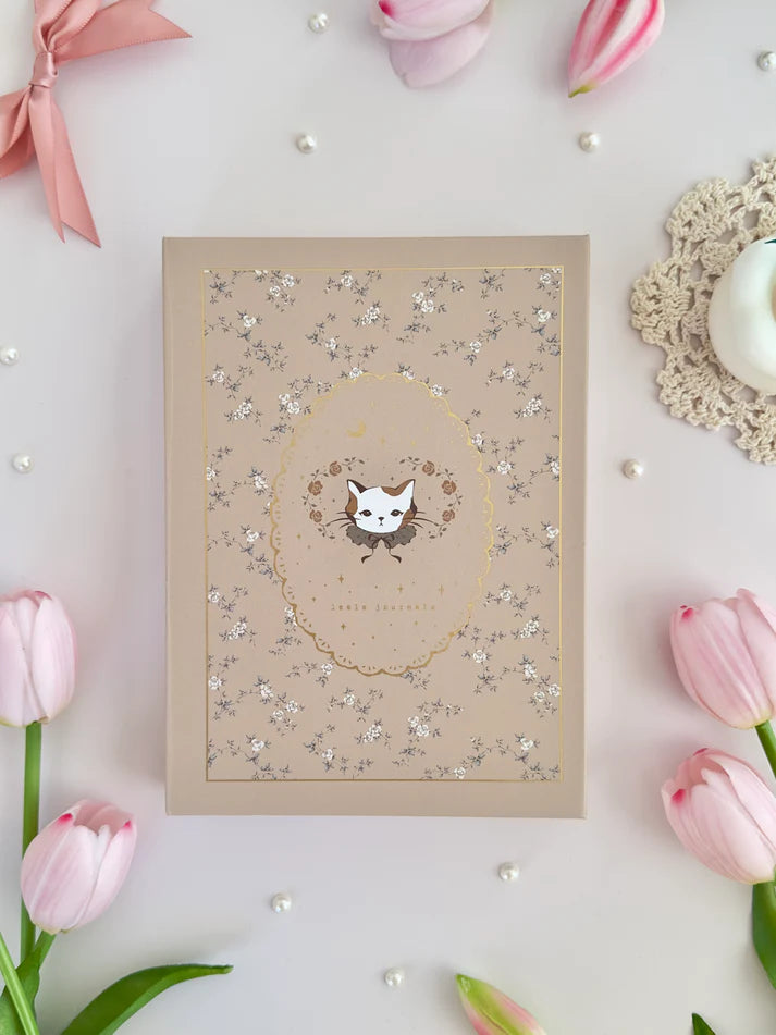 leelajournals Calico Cat B6 TRP Notebook (Dotted, Grid)