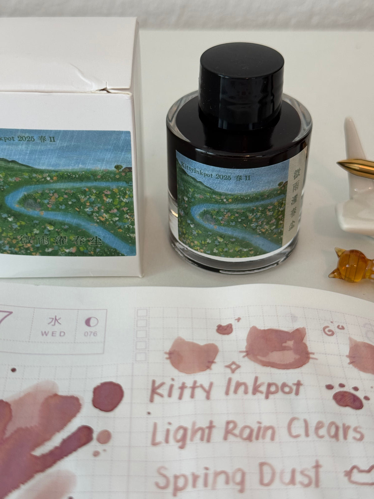 Light Rain Clears Spring Dust Ink 微雨濯春尘 (2025 Spring Limited Edition) Kitty Inkpot