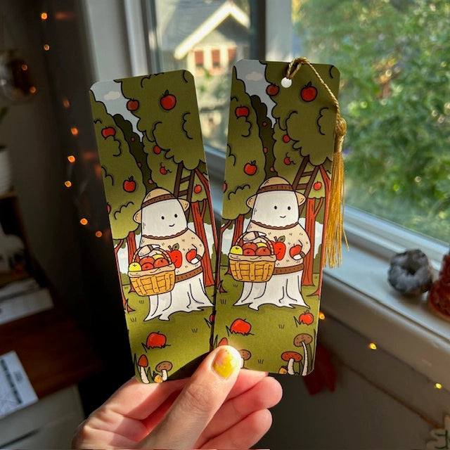 Little Spooky Studio - Apple Picking Bookmark