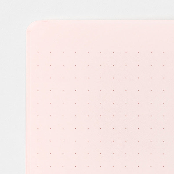 Stitcher-bound notebook for casual use. The inner paper is made of paper that matches the cover, so you can enjoy your favorite paper and pen color combination.
The popular 5mm dot graph inner paper is "MD paper" that is easy to write on regardless of pen. The dot grid serves as a subtle guide when writing letters and illustrations, and makes it easier to apply stickers and photos neatly.
A calm design that is easy for adults to hold. The dull color cover has a discreet foil stamping p