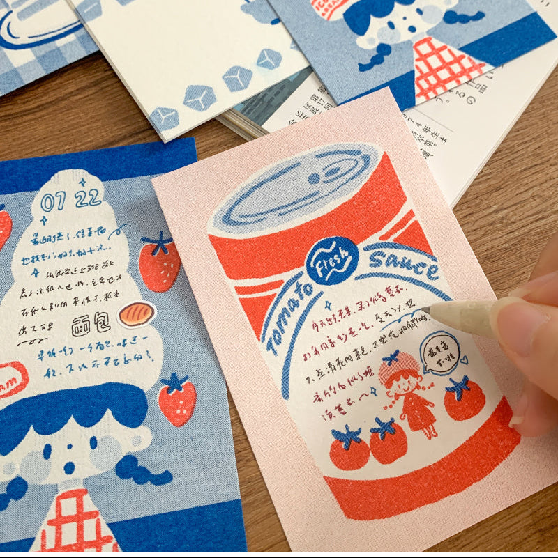 Molinta - Red and Blue M5 Memo Pad
This includes 4 different designs that were created through a risograph printing process to achieve a nostalgic feel. The colors vary in depth, and the images on each sheet will have slight color registration deviations which is the unique feature of RISO printing.
Specifications: 65mm x 105mm
Material: 100g cotton paper
Number of pages: 16