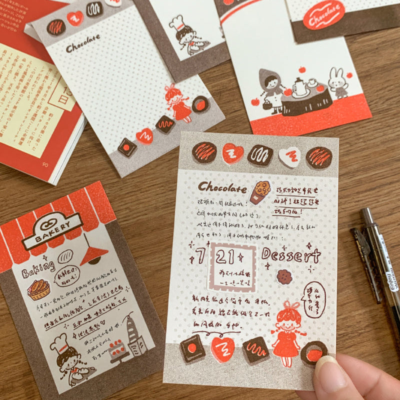 Molinta - Red and Brown M5 Memo Pad
This includes 4 different designs that were created through a risograph printing process to achieve a nostalgic feel where the colors vary in depth and the images on each sheet will have slight color registration deviations which is the unique feature of RISO printing.
Specifications: 80mmx120mm
Material: 100g cotton paper
Number of pages: 16