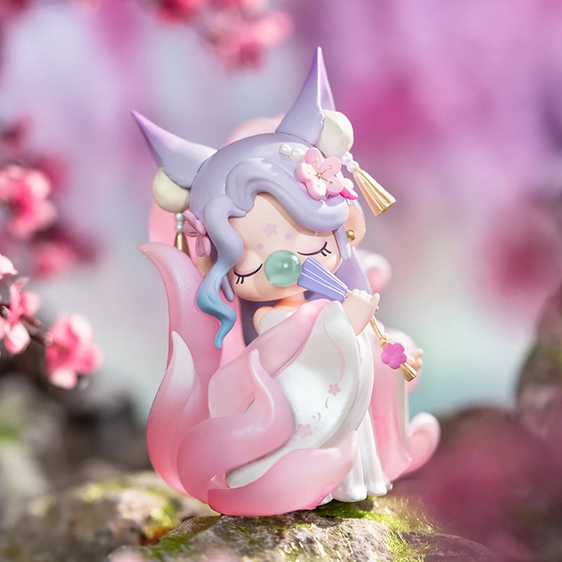 Surprise Figure Dolls: This series includes 12 different figures and 1 SECRET EDITION figure (Chang'e).
You will never know what you get until you open the box.
Material: PVC, Paper