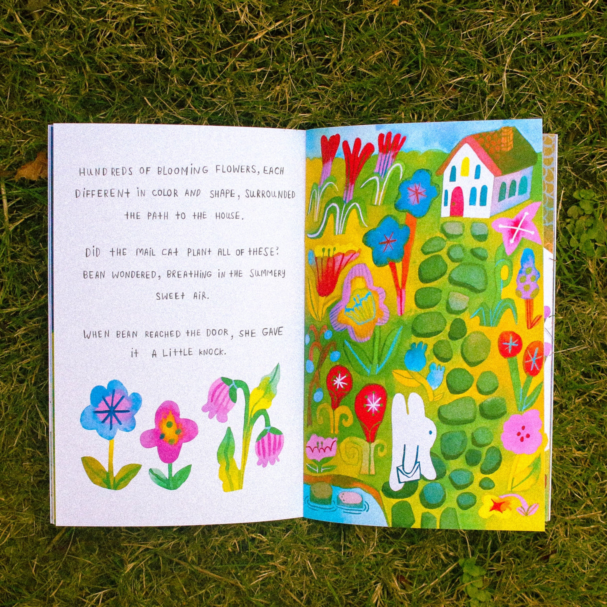 Odd Rabbits - Mail for the Mail Cat Zine
28 page, 8.5x5.5 inch full color zine!
Tells the story of Maebee the mail cat, and Bean's journey to deliver the mail!
Minor misalignment or smudges are not considered to be b-grade. 