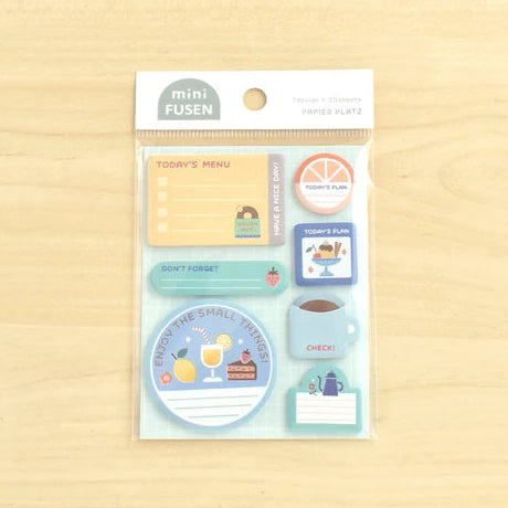 These flake sticky notes are designed by illustrator eric.
They feature a weak adhesive and are die-cut so you can write on them with water-based pens, oil-based pens, or pencils.
Perfect for quick notes or adding decoration to your planner.
7 designs x 20 each (Total 140pcs)
Weak-adhesive
Includes 1 pack