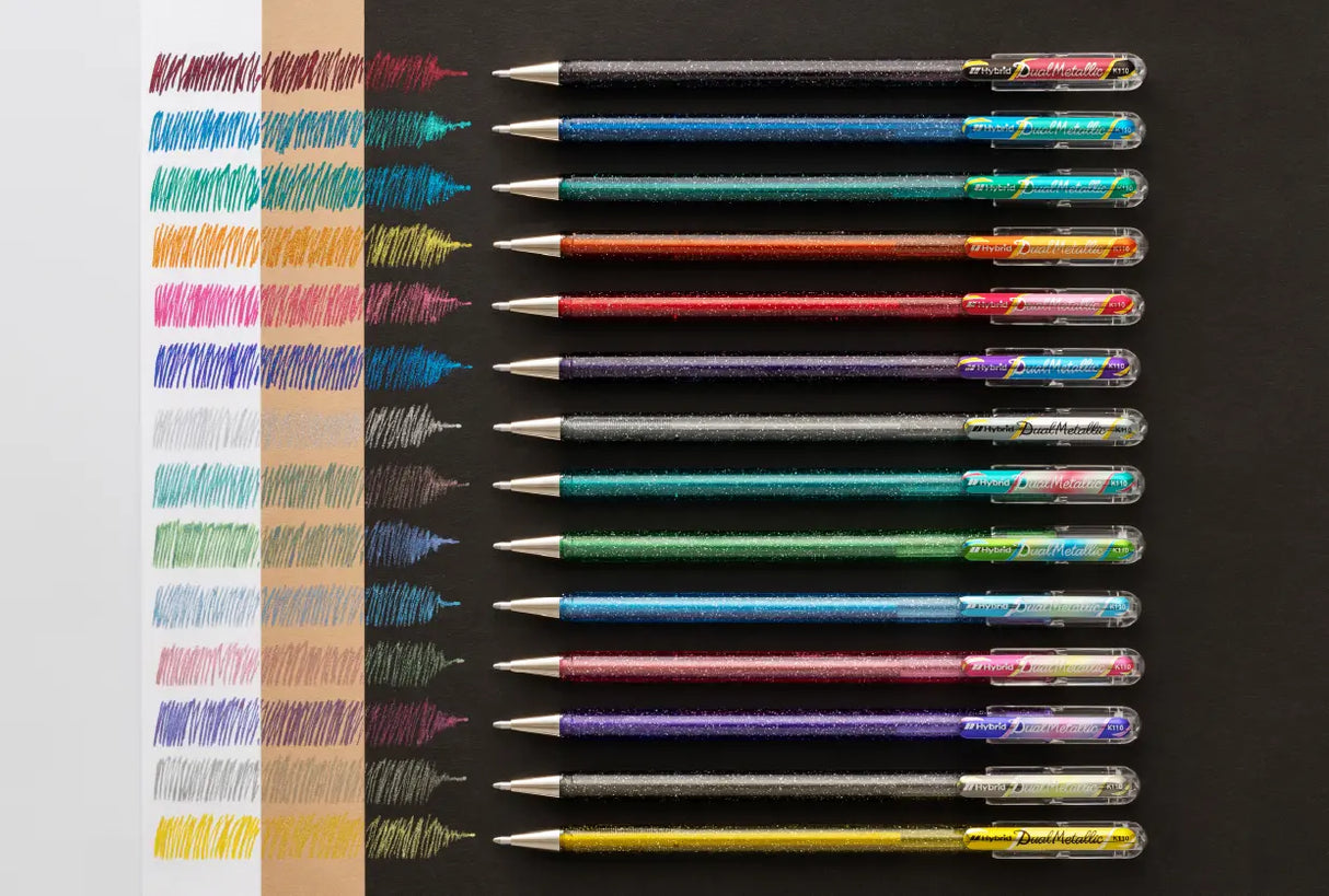 The Dual Metallic is a playful ballpoint pen with two sparkles in one line.
Because the ink and glitter colors are different, they produce colors that can be seen depending on the angle of light and the color of the background.
White paper has a delicate shimmer, and black paper has a deep, fantastic brilliance. With just one pen, you can create a variety of expressions that attract the viewer's heart.
It is finished in a set case made of paper material with a glittering hologram finish. Inside the case, t