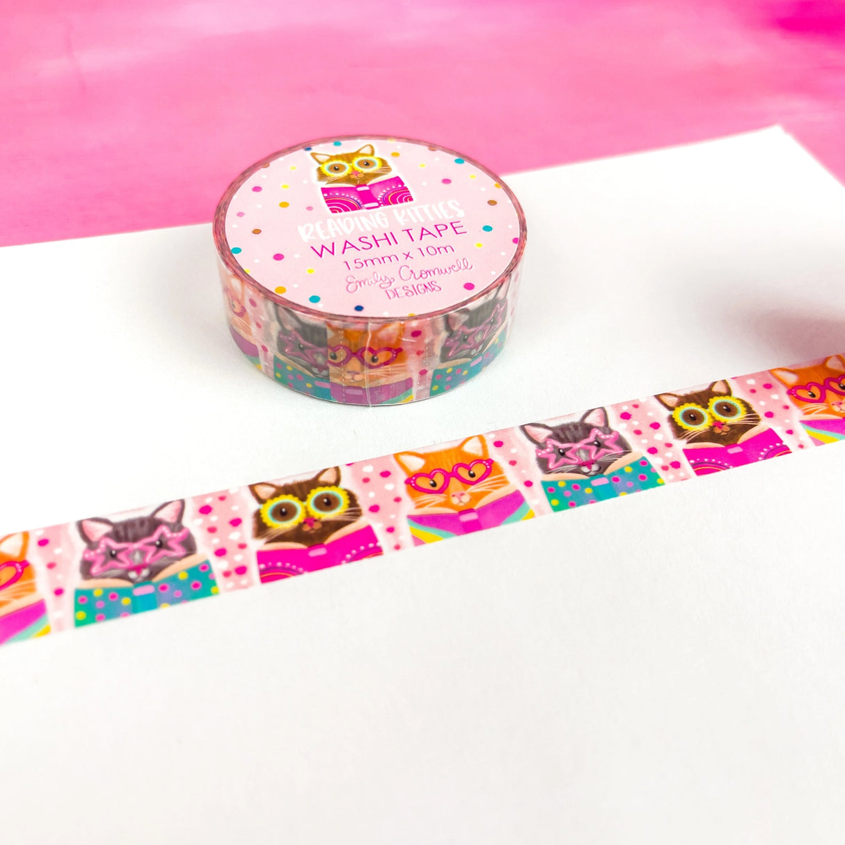 ✦ DETAILS ✦
Size: 15mm width x 10m length
Removable Washi Tape
Slightly Transparent
Features my hand drawn design as a repeat pattern