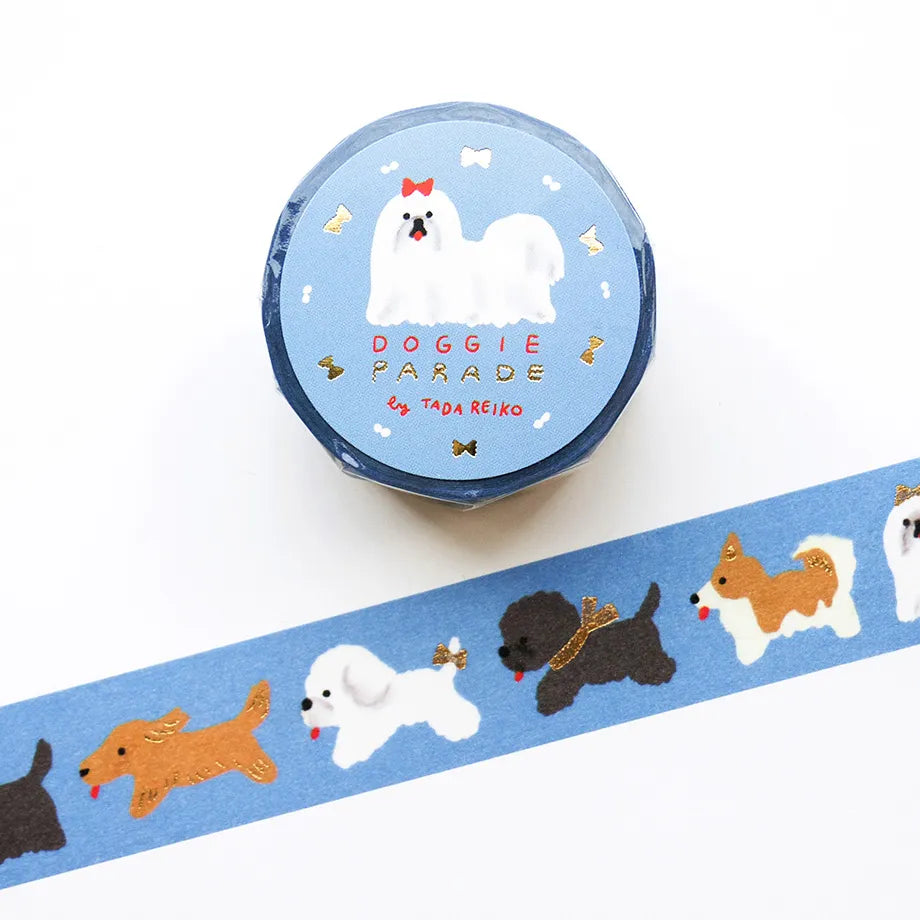 Foil-stamped masking tape by illustrator Reiko Tada. A truly adorable design where various dogs with fluffy fur come one after another. The sparkling gold foil stamping adds a design accent. Cut short to use as stickers, or as a pop point in wrapping or decoration.
✨ Product Features
Gold foil stamping for a subtle, elegant shine
Perfect for decorating planners, journals, cards, gifts, and scrapbooks
High‑quality Cozyca Products washi tape
Size: 20 mm × 5 m