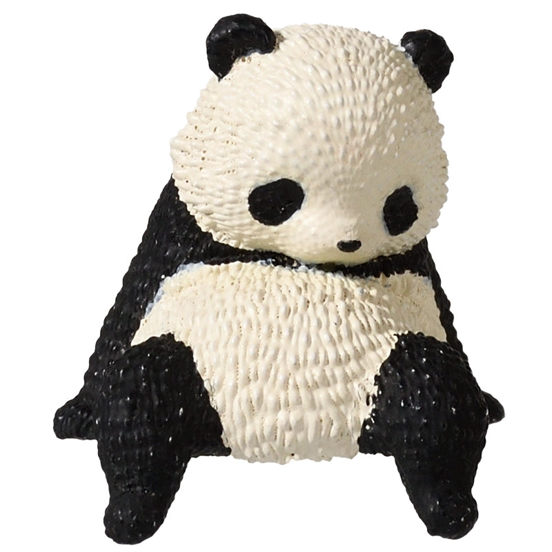 Introducing the newest addition to the popular Fuchiyasu series: the "Panda"!
This adorable figure comes in five different variations, each striking a unique pose as it relaxes on the edge of your cup. The cute and calming design makes it a perfect collectible, and having the complete set is sure to bring you joy! Don't miss out on this highly popular panda product—consider adding it to your collection today!