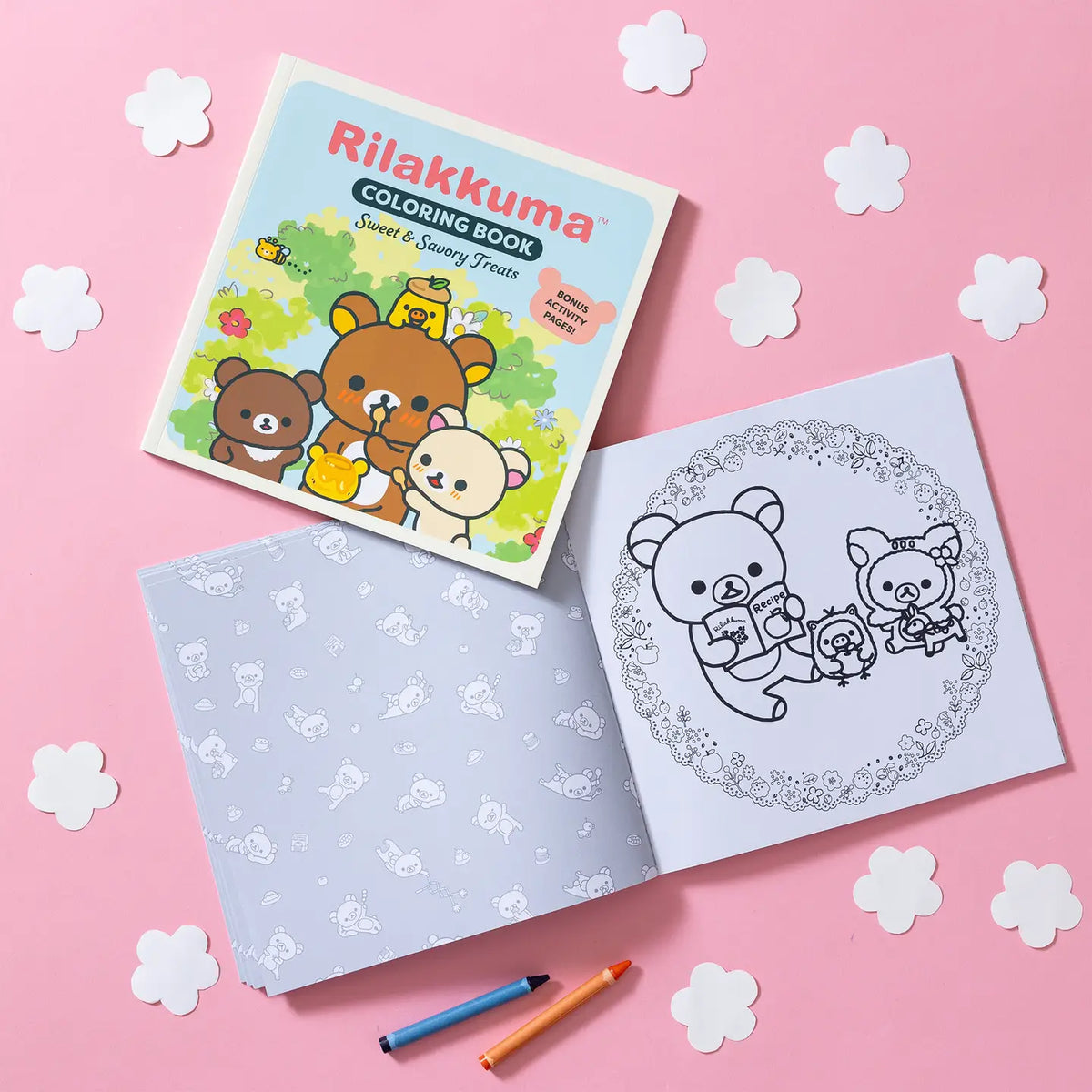 Join the lazy bear Rilakkuma and friends for an adorable coloring adventure full of sweet and savory treats, from berries and cakes to hamburgers and pizza. This book is one of the first in a new series of officially licensed Rilakkuma coloring books!
Rilakkuma, meaning “bear in relaxed mode,” is beloved worldwide for its irresistible kawaii cuteness. Now, for the first time, you can collect a series of cute and cozy coloring books featuring Rilakkuma, Korilakkuma, Chairoikoguma, Kiiroitori, and friends. T