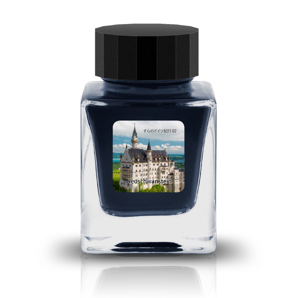 すらのドイツ紀行 02 Neusschwanstein Ink
The Sura & Gucchi Collection is a collaboration with 2 ink masters who developed the color palette and are known for unique and vibrant colors. These inks are a tribute to the unique ink making styles within their community.
RGB: 30, 54, 82
Brown Grey
30ml