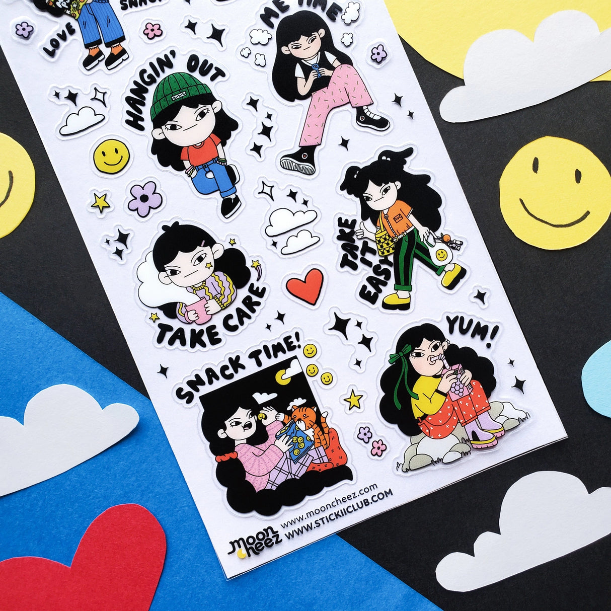 😋🧃 Self-love, but make it snacky, cozy, and unapologetically chill. These designs by @mooncheez are here to remind you that doing nothing is doing something. This sheet celebrates snacks, slow days, solo hangs, and taking care on your own terms.
Art by: @mooncheez