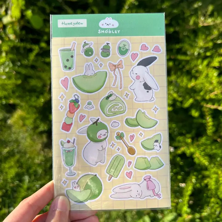 Matte vinyl sticker sheet
Size: ~ 4 x 6 inches (10cm x 15cm) backing card 4 x 6.7 inch.