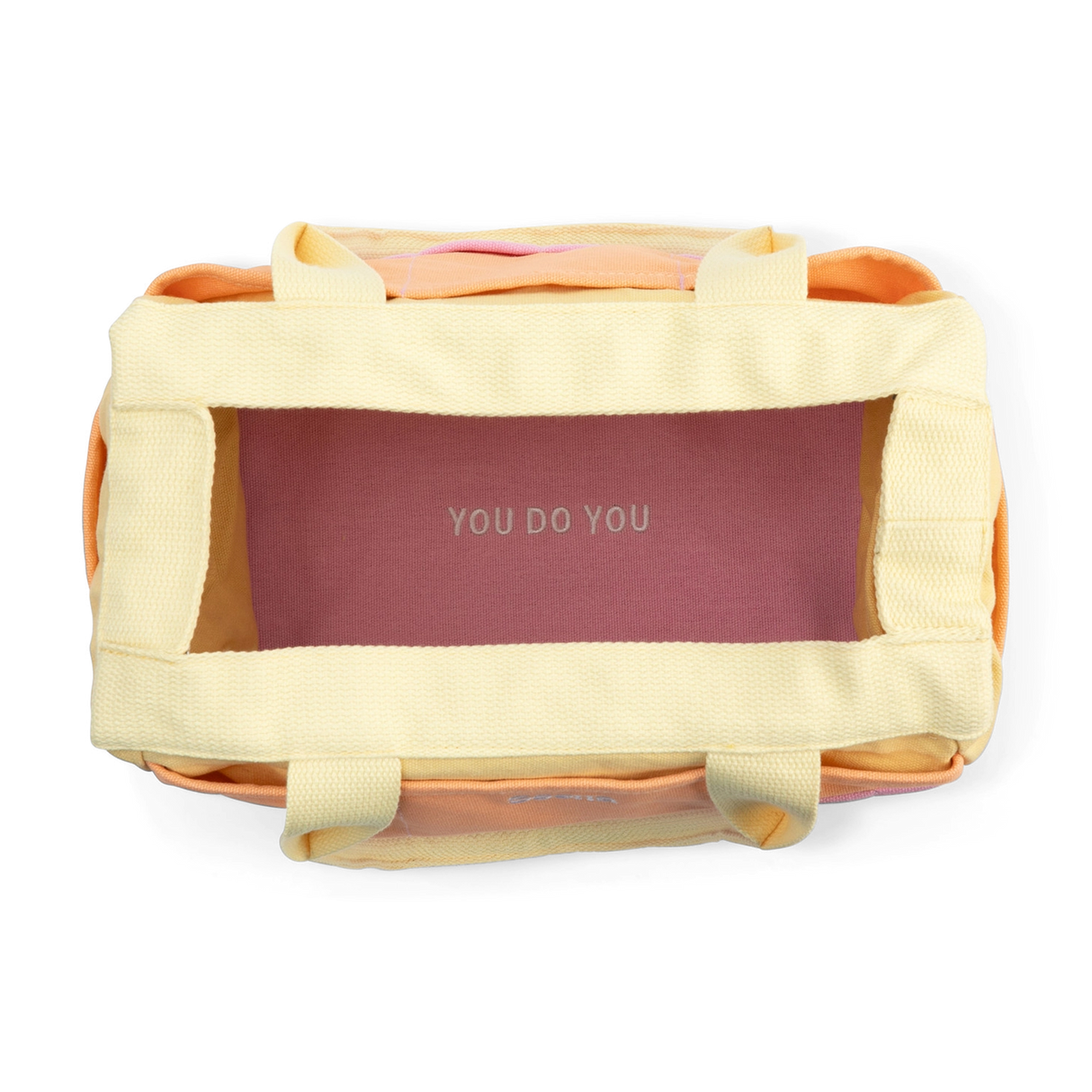 Your art is bold. Your bag should be too. The world's most loved art supply bag, pottery tool bag & knitting project bag – backed by over 10,000 global artists!
✌️ 15 stunning colors ✌️
🌈 Over 30 Pockets Of Varying Sizes
🌈 Slanted Skinny Pockets : For your most-loved tools that beg for your attention (carving tools, knitting needles, crochet hooks
🌈 Large Interior Storage + 2 interior pockets: Perfect for carrying glazes, knitting yarn, crochet supplies, and craft supplies
🌈 Phone & Wa