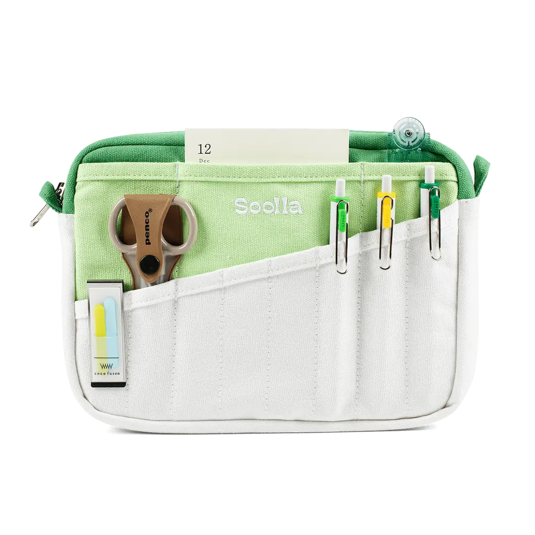 Soolla Studio Pouch - Hope Limyansky
A compact carry-all pouch for artists, makers, and stationary lovers who appreciate a little order in their chaos. Structured enough to hold its form, soft enough to fit anywhere, and fully machine-washable for the days that get a little messy — your tools, pens, and creative essentials stay safe, visible, and ready wherever you go.
Inside, 20 pockets make space for art supplies, stationary essentials, and an A5 notebook, all secured by a smooth YKK zipper. Sized to fi