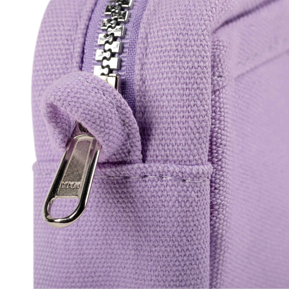 A compact carry-all pouch for artists, makers, and stationary lovers who appreciate a little order in their chaos. Structured enough to hold its form, soft enough to fit anywhere, and fully machine-washable for the days that get a little messy — your tools, pens, and creative essentials stay safe, visible, and ready wherever you go.
Inside, 20 pockets make space for art supplies, stationary essentials, and an A5 notebook, all secured by a smooth YKK zipper. Sized to fit within larger bags or carry on its o