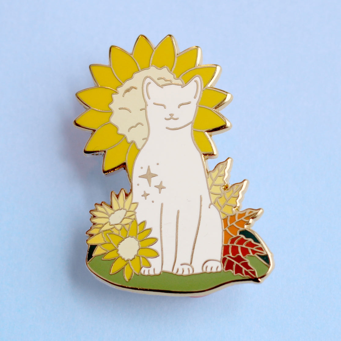 Pin de esmalte con forma de gato y girasol