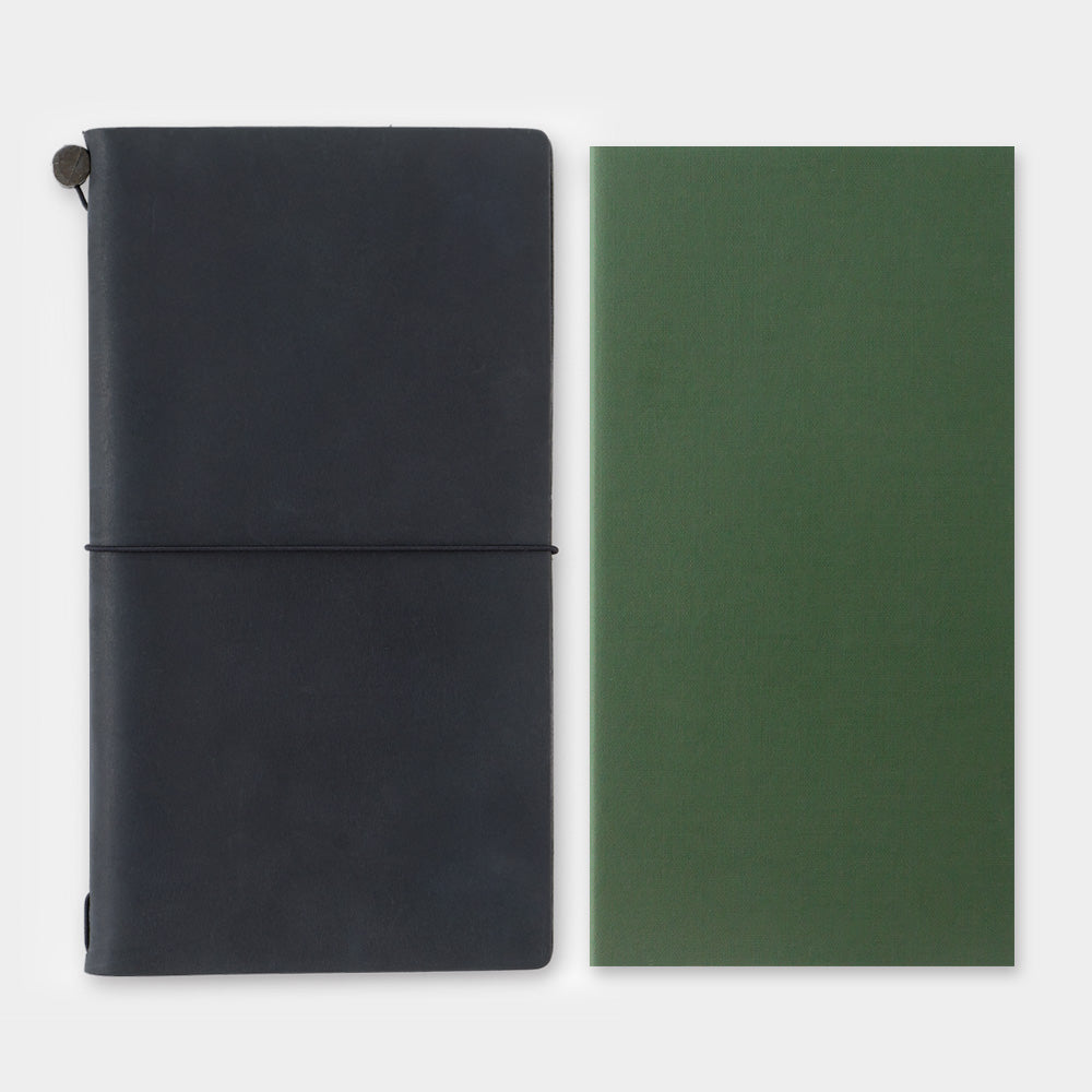 TRAVELER'S notebook 018 Free Diary Weekly Vertical Notebook (Regular Size)