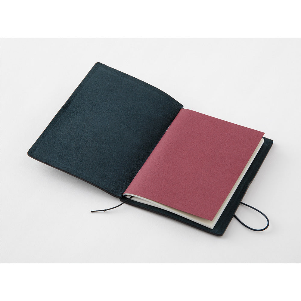 TRAVELER'S notebook Blue (Passport Size)