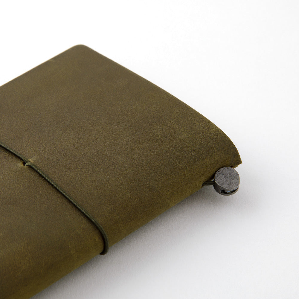 TRAVELER'S notebook Olive (Passport Size)