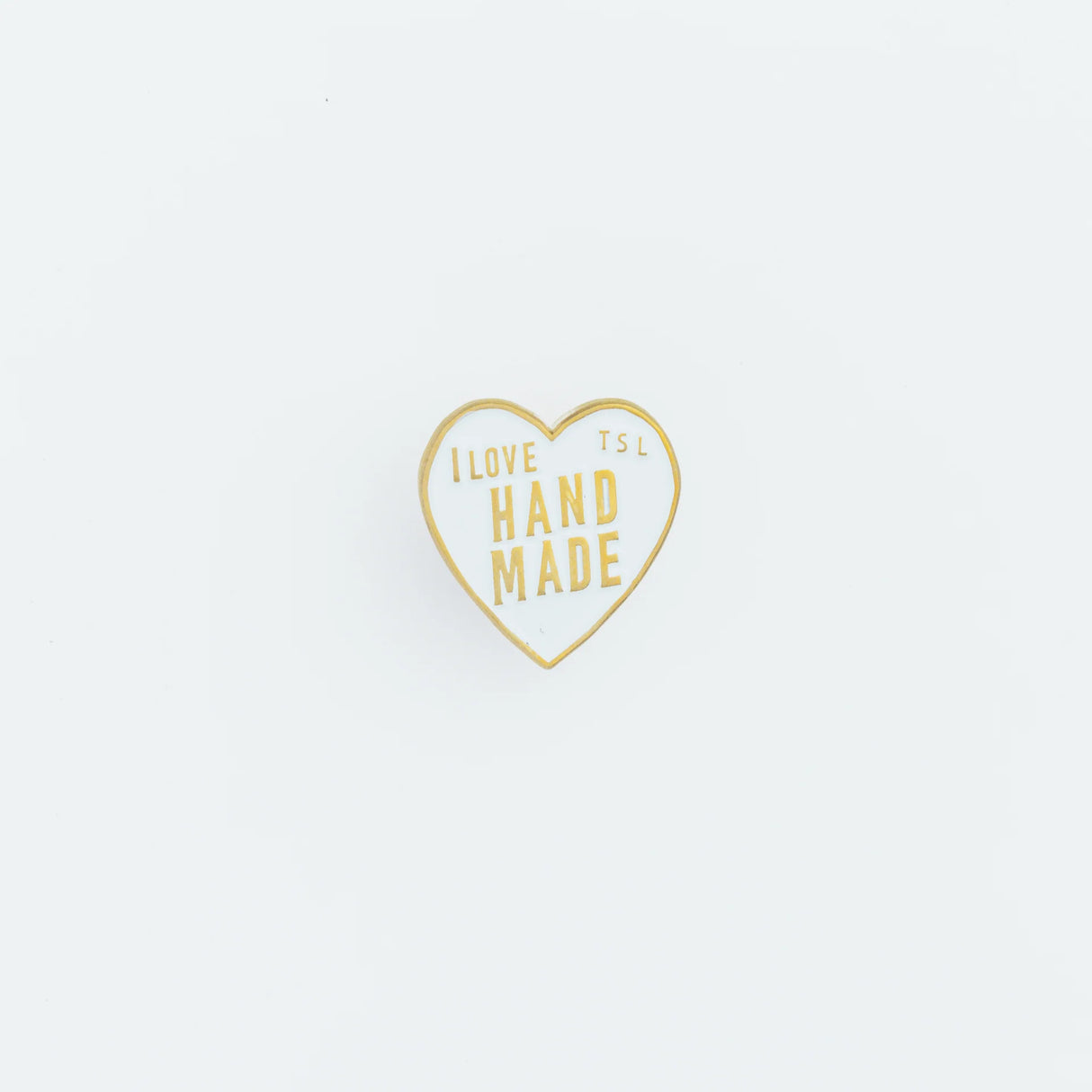 The SUPERIOR LABOR Heart Logo Pin
The popular "I love HANDMADE" design, well-known from our patches, is now available as a colorful pin!
It comes in 10 colors, matched to the paint colors of our engineer bags.
The metal parts are made from solid, unplated brass.
As you use it, the brass will develop a natural patina over time—enjoy the changing character that comes with age.
Color: The color you see on your screen may differ from the actual product.
Brass Products
Due to the nature of brass, some are