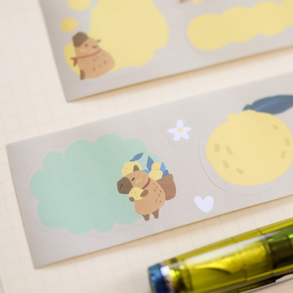 Thousand Skies Paper Roll Labels (Kiss Cut) - Capybara