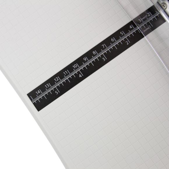 Featuring a geared rotary cutting blade, this trimmer effortlessly cuts through a range of crafting mediums. The trimmer offers both imperial and metric rulers, as well as a handy 0.25 inch gridded base with popular paper sizes for ease of use. With a compact base that has a cutting length of 12.5 inch/31.5cm and extendable arms that can expand it to 12 inch/30.5cm, this trimmer is both versatile and practical.