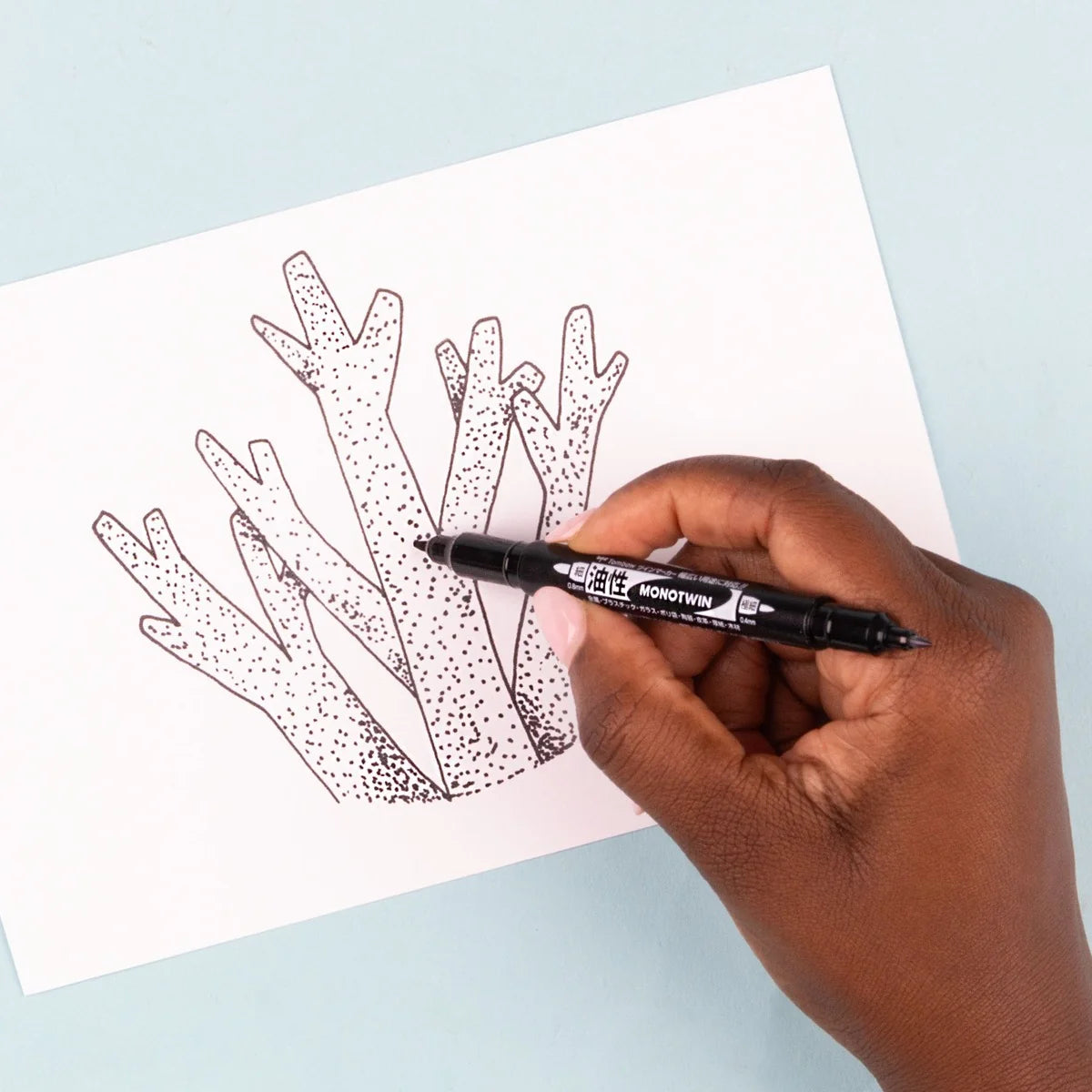 Tombow Illustration Set includes all the tools you need to create pen & ink drawings, sketches and illustrations. Contains instructional guide with helpful tips on basic drawing techniques, layering, value and composition.