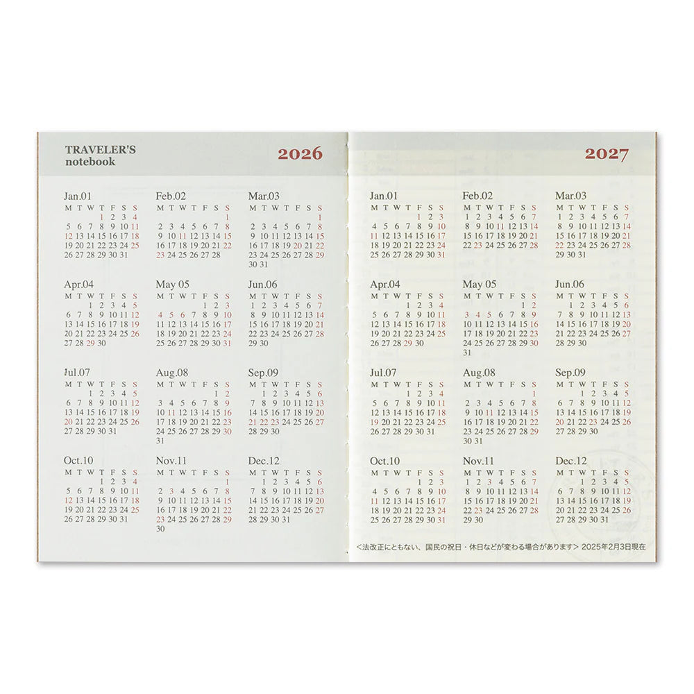 This is 2026 Weekly Diary Refill for TRAVELER'S notebook Passport Size. There is ample space for each day of the week to jot down notes, appointments, or other tasks. It is also suitable for use as a mini diary where you can write down things that happen daily.
This refill features MD Paper, developed specifically in pursuit of the perfect writing experience. You can use a variety of writing instruments (including fountain pens) without bleed-through. It also comes with a guide and a sticker sheet.