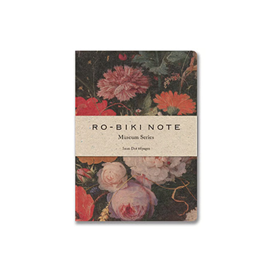 The RO‑BIKI Note is a beautifully crafted Japanese notebook known for its distinctive waxed paper cover, which gains character the more you use it. Over time, the cover softens, develops a natural patina, and becomes uniquely yours—making every notebook feel personal and well‑loved.