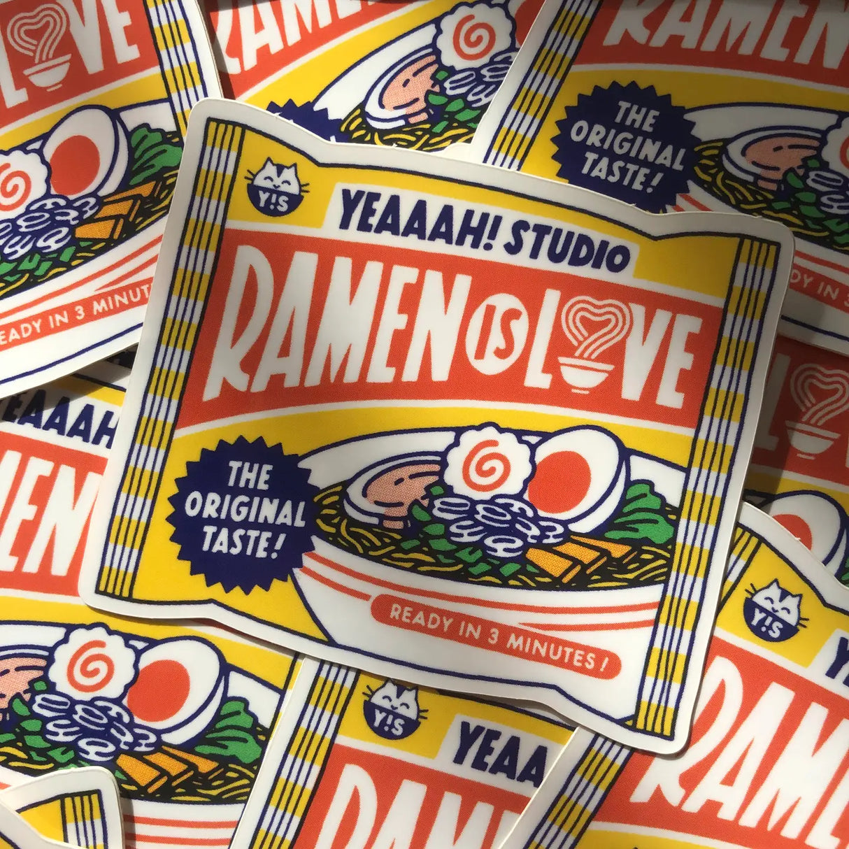 Ramen is life, ramen is love, what more can we say?
• Vinyl sticker
• 7 x 6 cm
• PVC-free
• Anti-UV varnish
• Can be used outside
• Printed in Sweden