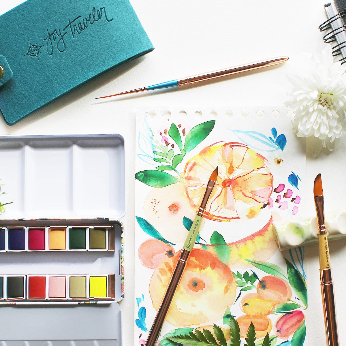 The Joy Traveler Travel Brush Set