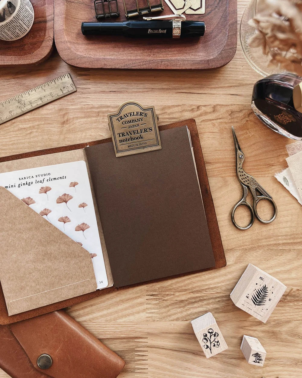 Sarica Studio Chestnut Brown Notebook (Passport TN Size)
