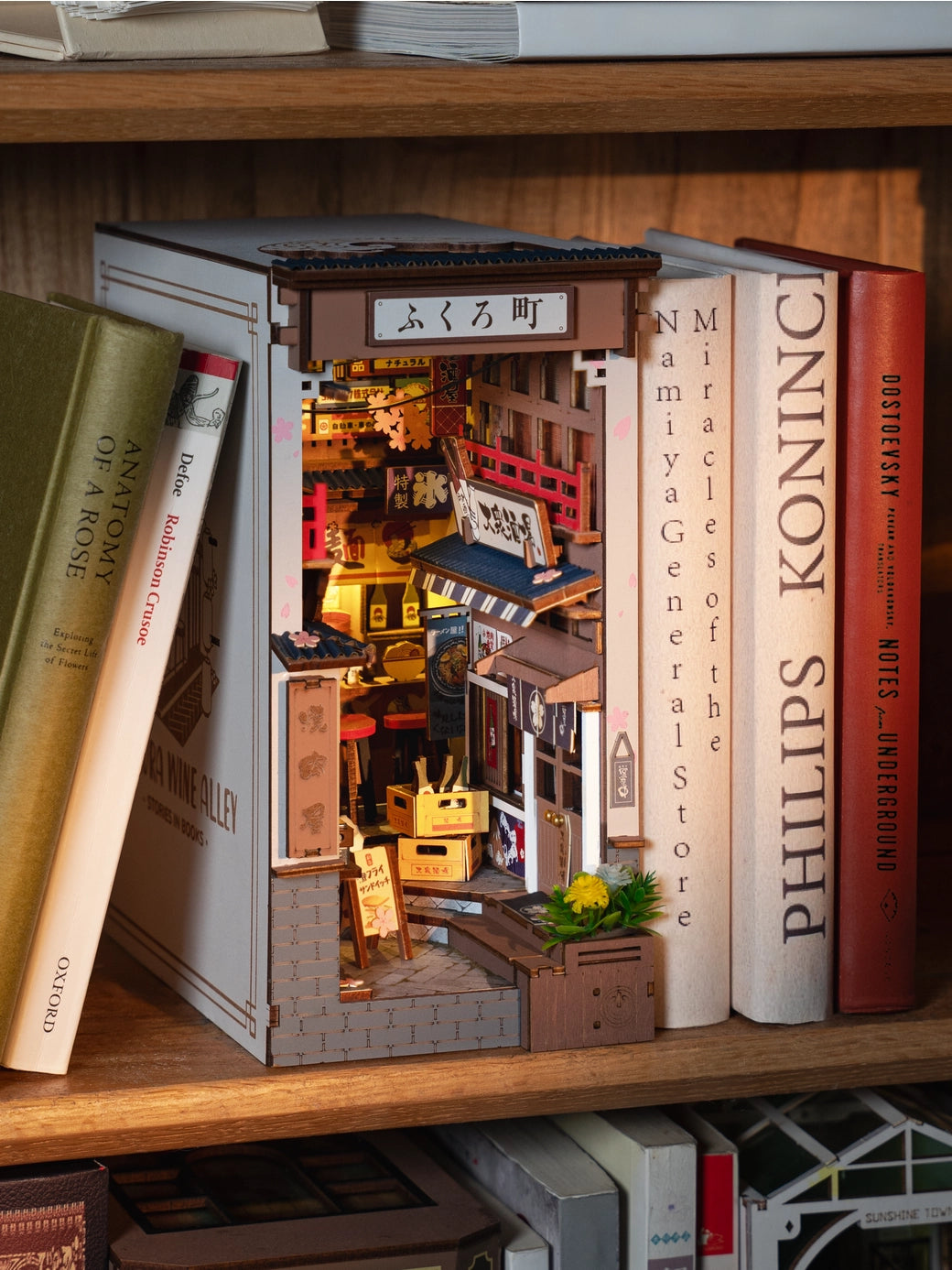 Diy Book Nook Kit: Sakura Wine Alley