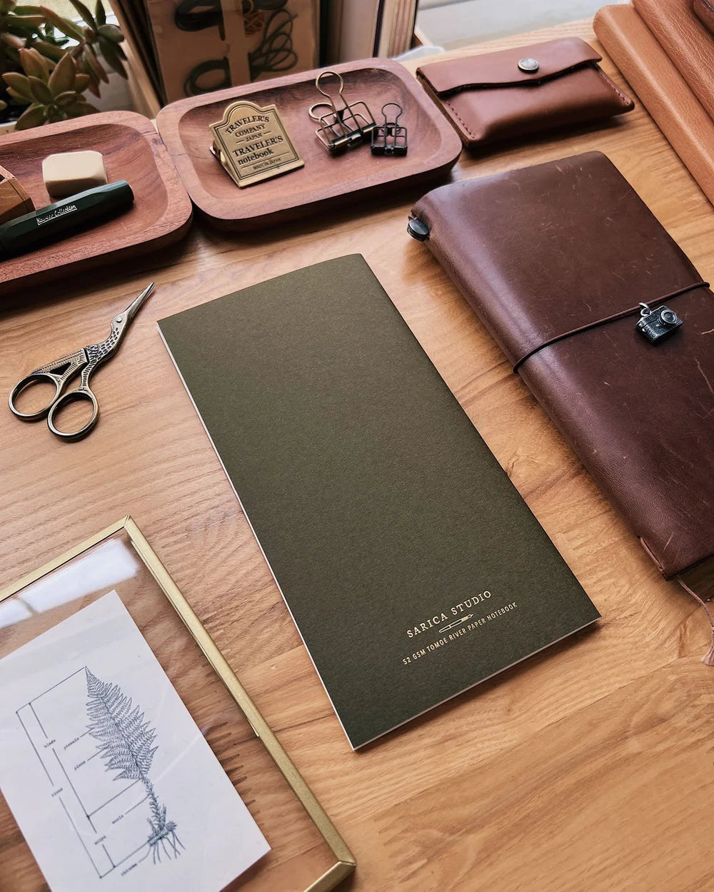 Sarica Studio Fern Notebook (Standard TN Size)