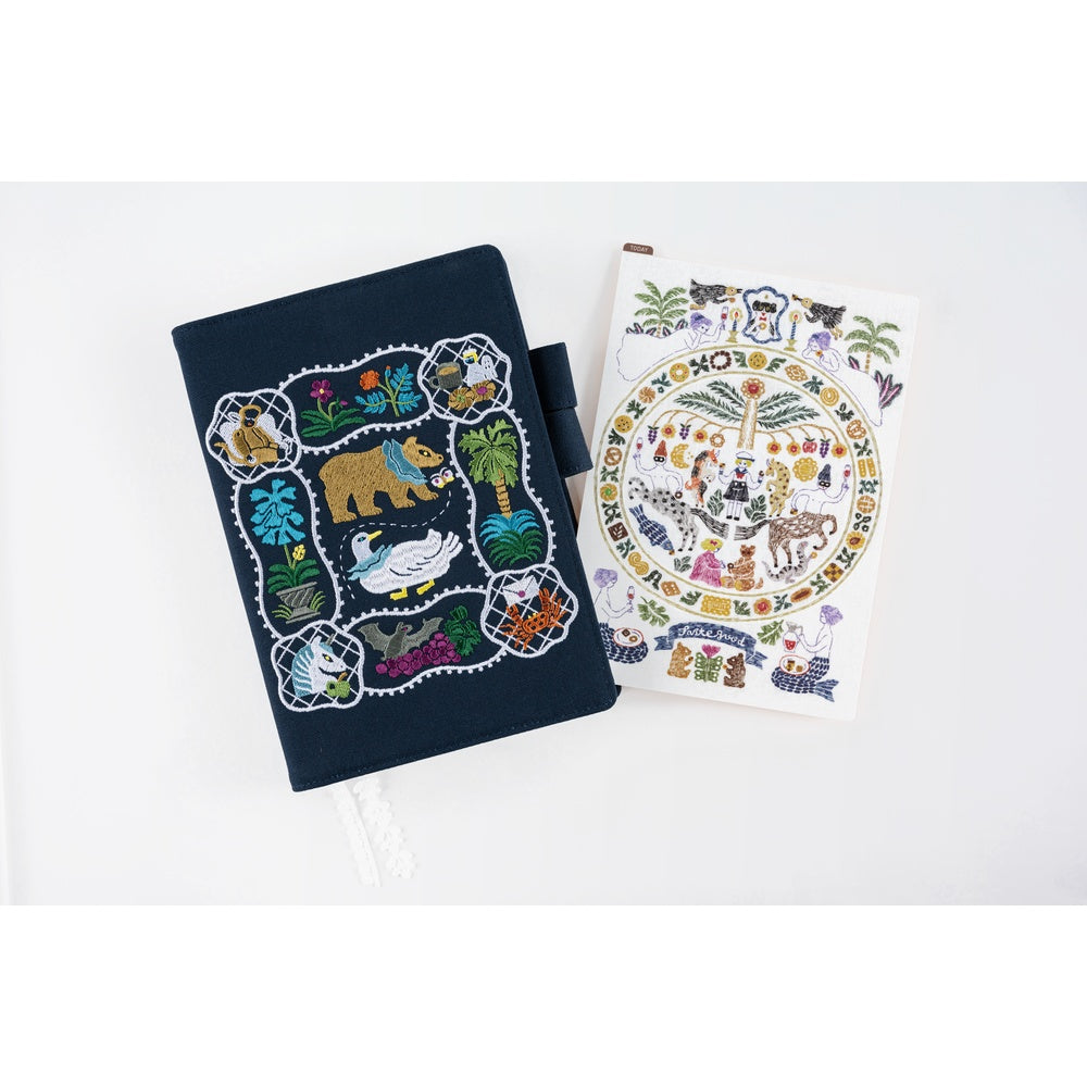 iyo okumi
Hobonichi Pencil Board (Happy Tea Time)
For A6 Size / A5 Size / Weeks