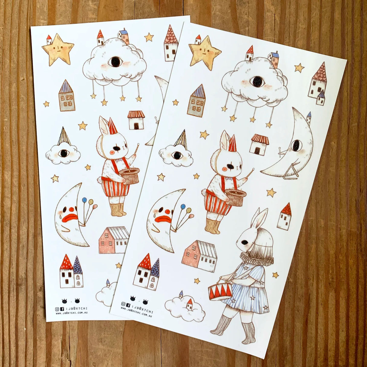 This whimsical themed washi sticker sheet was illustrated by jb0xtchi (Jessica Ng). jb0xtchi creates stationary and small trinkets from whimsical ideas in the form of painting using ink, watercolour, and gouache.
Washi Material Sticker Sheet
Height: 170mm x Width: 90mm
Includes 1 sticker sheet
