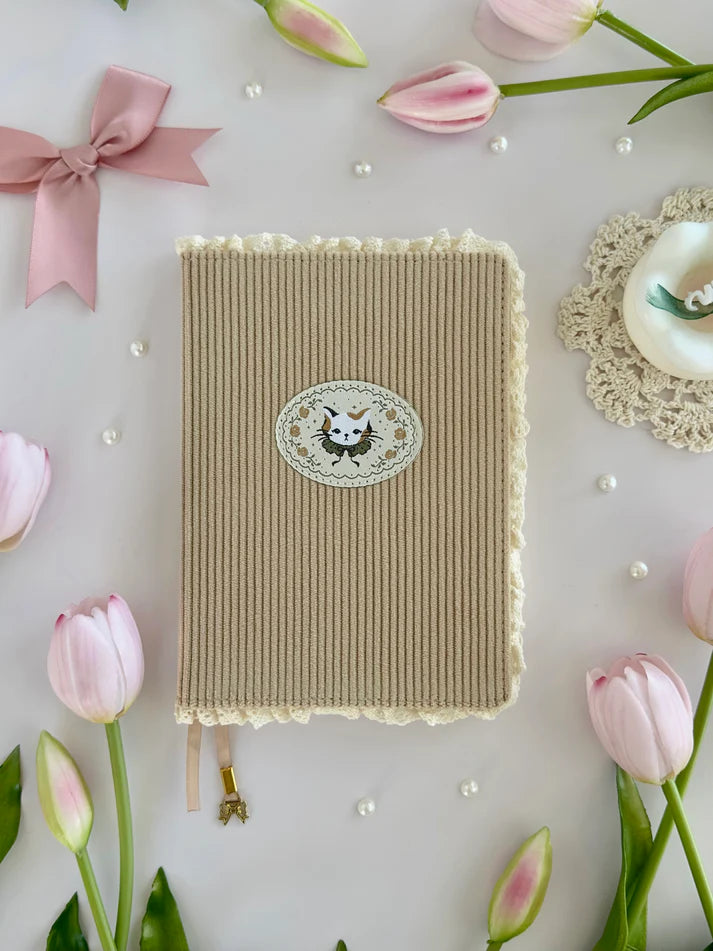 leelajournals Calico Cat B6 Tomoe River Paper Notebook (Dotted, Grid)