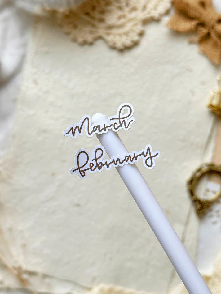 leelajournals Monthly & Weekly Headers Sticker Sheet - 3pc set
♡ 3pc sticker sheet set - 3 large
♡ pet matte (clear)
♡ dimensions estimated: L: 4x7 (in) | S: 4x3 (in)