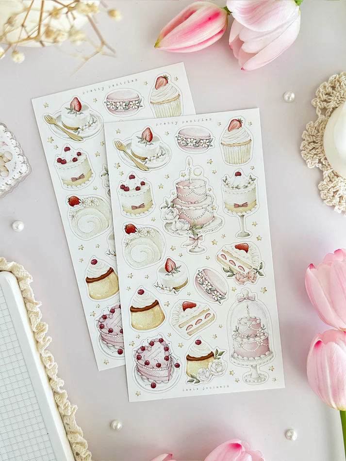 leelajournals Pretty Pastries Sticker Sheet - 1 pc Set
♡1pc sticker sheet set - 1 large
♡ pet matte (clear)
♡ all sheet dimensions estimated: L: 4x7 (in) | S: 4x3 (in)