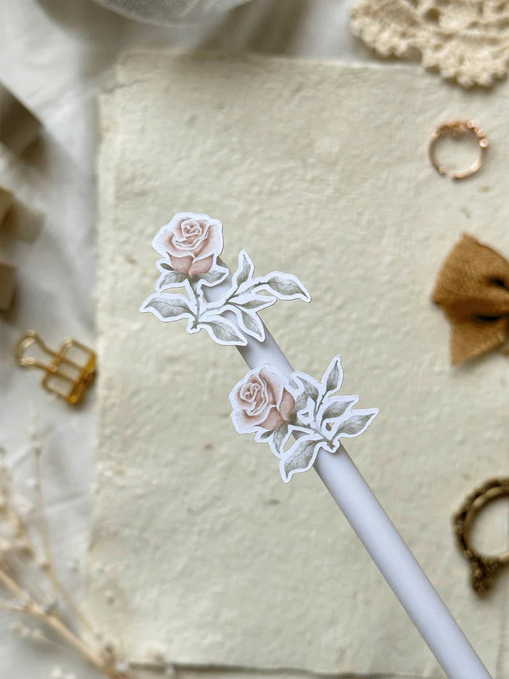 leelajournals Red & White Roses Sticker Sheet - 2 pc Set
♡2pc sticker sheet set - 2 large
♡ pet matte (clear)
♡ all sheet dimensions estimated: L: 4x7 (in) | S: 4x3 (in)