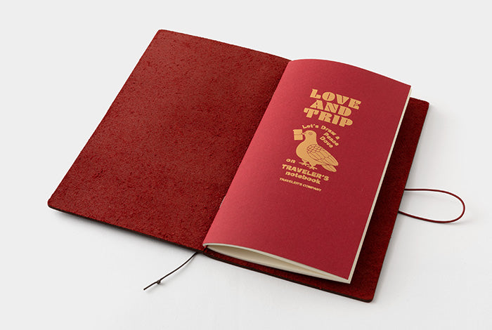 TRAVELER'S notebook LOVE AND TRIP Red (Regular Size)