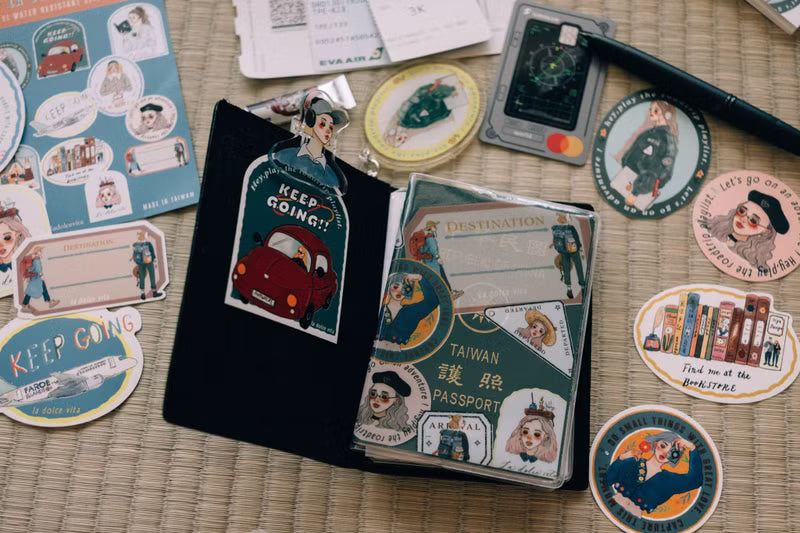 La Dolce Vita - Travel Agency Clear Cover for Passport Size Notebook