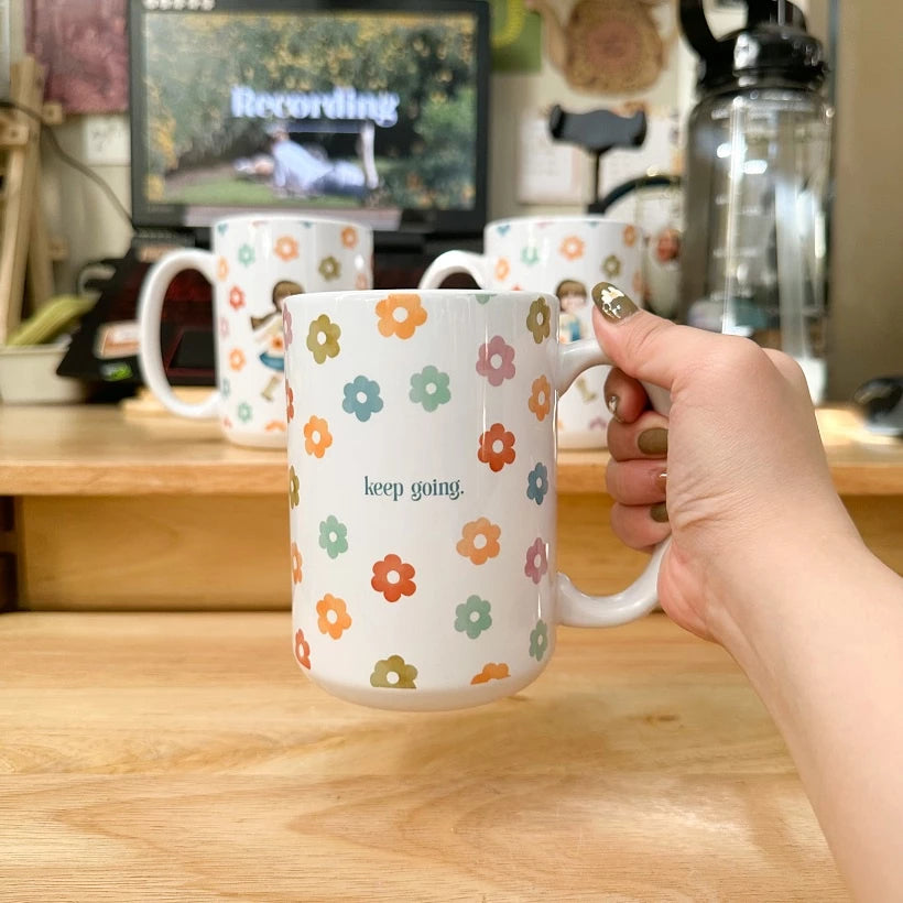 PaperaicaShop Keep Going Mug