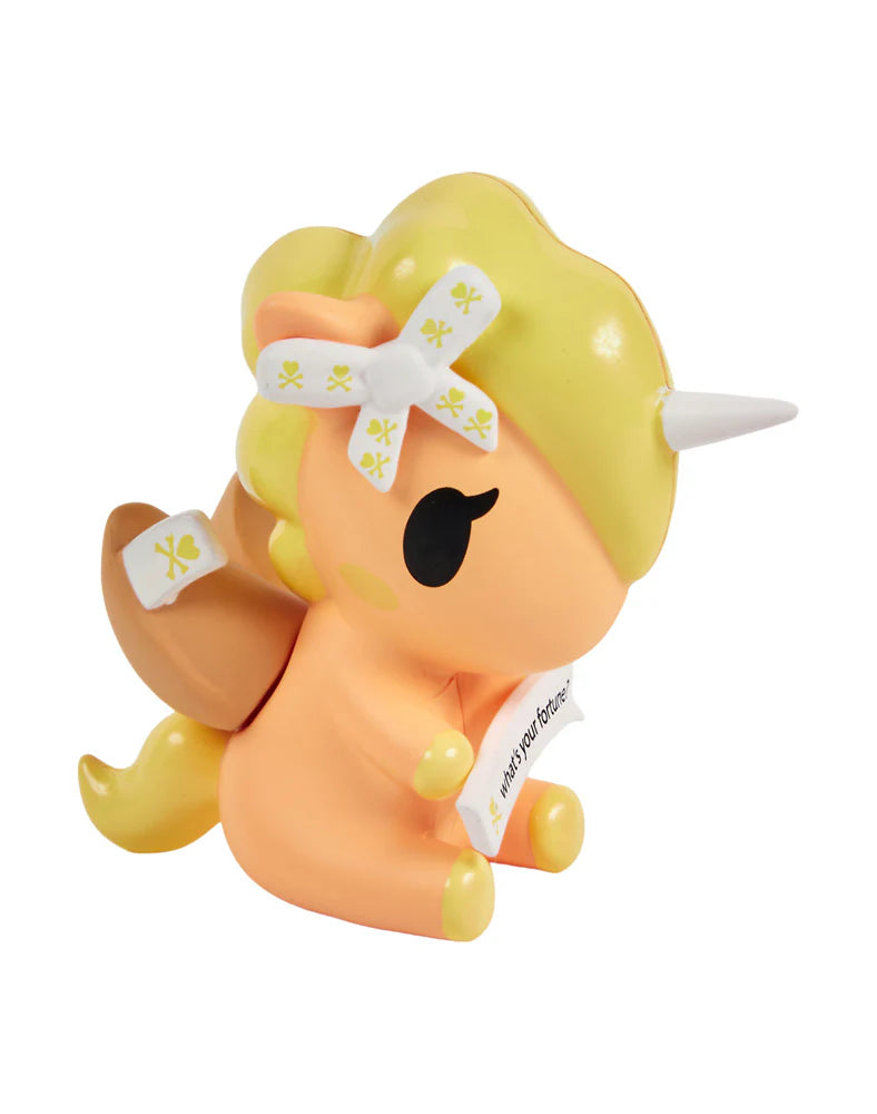 Good vibes and cute surprises are in your future! Each Fortune Cookie Unicorno Blind Box reveals one surprise figure and a special fortune inside! Open to discover which Unicorno destiny has chosen for you! With 9 adorable designs, each Unicorno is filled with sweetness, sparkle, and a touch of good luck! Collect them all and see what fortune awaits!