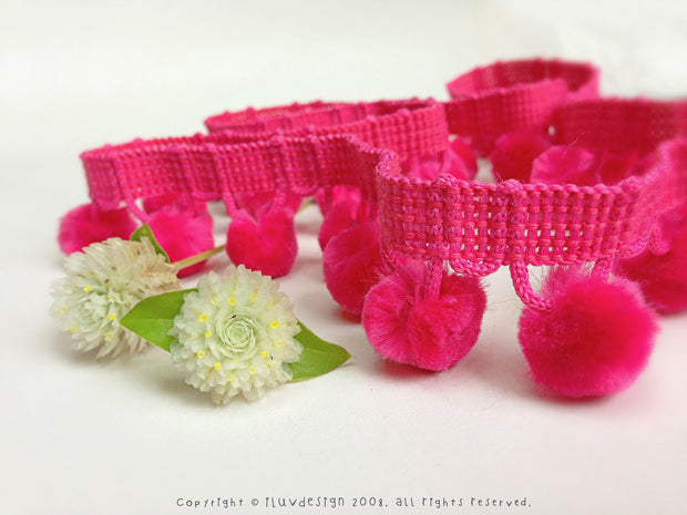 Strawberry Pom Pom 12 yards