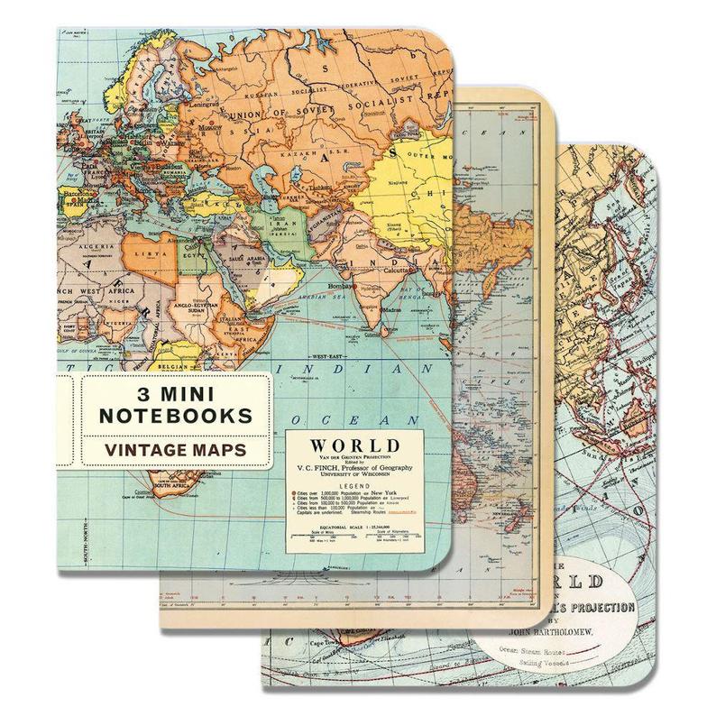 Juego de minicuadernos con mapas del mundo, paquete de 3 Cavallini & Co.