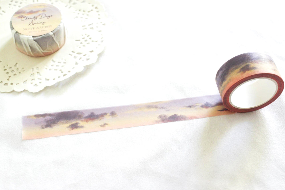 Cinta washi de primavera con días nublados