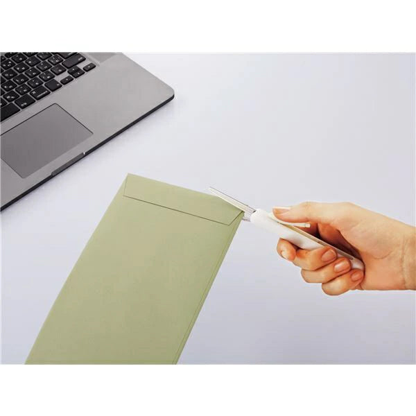 Saxa Poche Compact Scissors Kokuyo